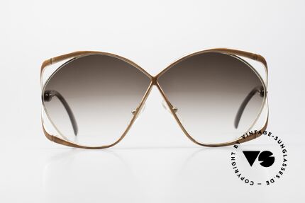 Christian Dior 2056 Ladies Vintage Sunglasses 80's, the most beautiful model of the C. Dior Collection!, Made for Women Christian Dior 2056 Ladies Vintage Sunglasses 80's, the most beautiful model of the C. Dior Collection!, Made for Women