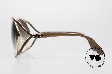 Christian Dior 2056 Ladies Vintage Sunglasses 80's, 2nd hand model but in mint condition (+ orig. case), Made for Women Christian Dior 2056 Ladies Vintage Sunglasses 80's, 2nd hand model but in mint condition (+ orig. case), Made for Women