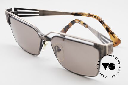 Alain Mikli 5665 / 010 Striking Vintage Frame Titanium, NO RETRO fashion, but an old unique ORIGINAL!, Made for Men and Women