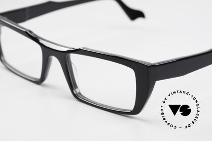 Theo Belgium Galbier Acetate Frame Ladies & Gents, unworn (like all our rare vintage eyewear by THEO), Made for Men and Women