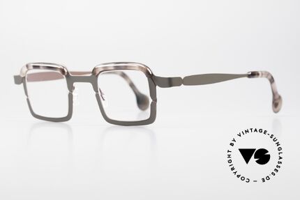 Theo Belgium Throwie Ladies Specs Mens Frame Square, striking designer frame for ladies and gentlemen, Made for Men and Women