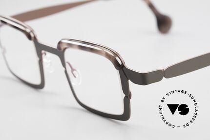 Theo Belgium Throwie Unisex Eyewear Square, unworn; like all our vintage Theo eyewear specs, Made for Men and Women