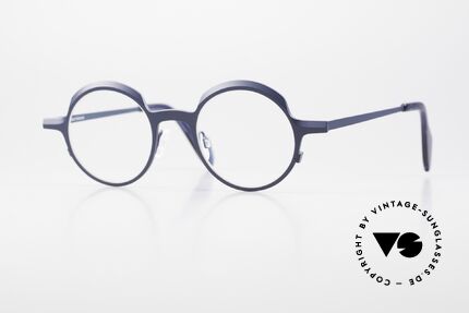 Theo Belgium Brilliant Round Glasses Titanium Details