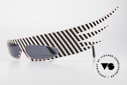 Alain Mikli 054104 PLUME Haute Couture Sunglasses 80s, gorgeous striped frame in excellent unworn condition, Made for Men and Women