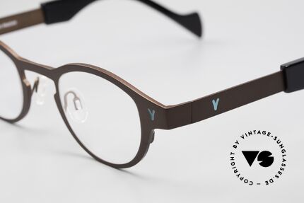 Theo Belgium Seventeen Ladies & Gents Specs Titan, PURE TITANIUM frame: top-notch craftsmanship, Made for Men and Women