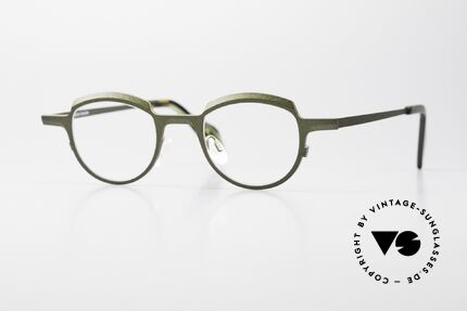 Theo Belgium Asscher Panto Designer Glasses Titanium Details