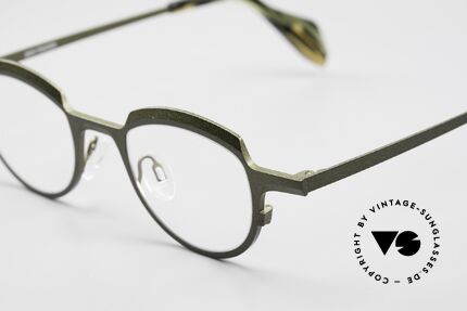 Theo Belgium Asscher Panto Titanium Glasses, unisex frame in size 41-20, color 7184 (olive-green), Made for Men and Women