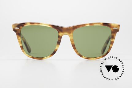 Ray Ban Wayfarer II Limited Edition USA Original, a true legend that made fashion history; benchmark, Made for Men and Women