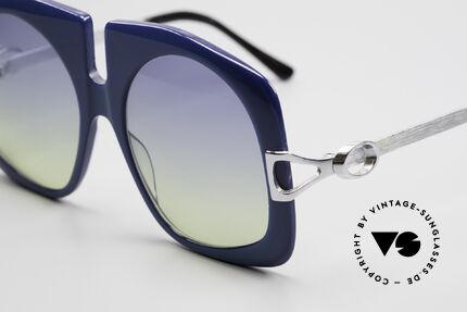 Marie Claire 330 XXL 70's Ladies Sunglasses, one of a kind, unworn, a must have for fashion lovers, Made for Women