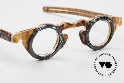 Vidocq Les Halles Round Vintage Glasses 1980's, the acetate frame can be glazed with prescriptions, Made for Men and Women