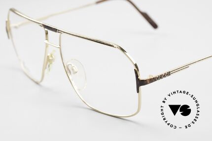 Gucci 1213 Rare 80's Luxury Designer Frame, unworn model with original DEMO lenses & case, Made for Men