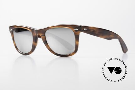 Ray Ban Wayfarer I Miami Vice Don Johnson Shades, often copied, never matched; (B&L size 5024), Made for Men and Women Ray Ban Wayfarer I Miami Vice Don Johnson Shades, often copied, never matched; (B&L size 5024), Made for Men and Women