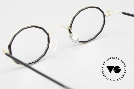 Lindberg Zeta Air Titan Rim Titan Frame Acetate Inner Rim, simple & strong frame: free from screws, rivets & welds, Made for Men and Women