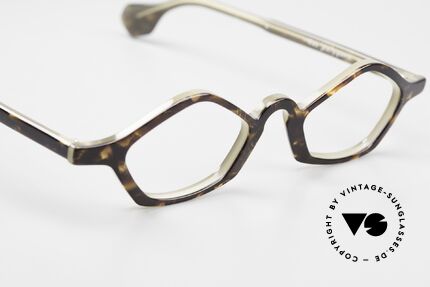 Theo Belgium Polygone Geometrical Plastic Frame, the frame (size 44/20) can be glazed with optical lenses, Made for Men and Women