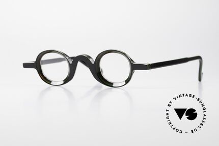 Theo Belgium Lichten Hologram Vintage Frame Details