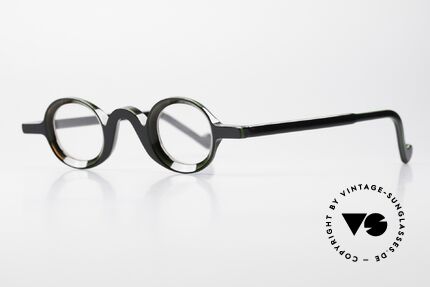 Theo Belgium Lichten Hologram Vintage Frame, approx. 20-year-old original with a great play of colors, Made for Men and Women