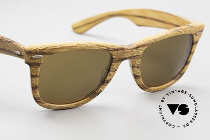 Ray Ban Wayfarer I Woodies B&L USA 80's Wood, unworn (like all our are vintage B&L USA RAY-BANS), Made for Men and Women Ray Ban Wayfarer I Woodies B&L USA 80's Wood, unworn (like all our are vintage B&L USA RAY-BANS), Made for Men and Women