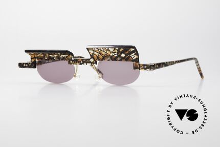 Design Maske Berlin - Jota Asymmetrical 90's Sunnies Details