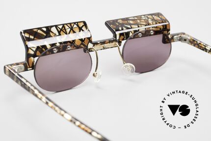 Design Maske Berlin - Jota Asymmetrical 90's Sunnies, Size: large, Made for Men and Women