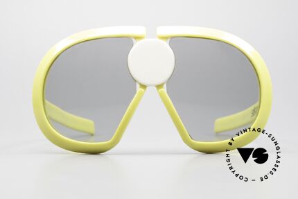 Silhouette Futura 571 Museum Sunglasses 1970's, in 1974, DORA DEMEL designed the revolutionary shades, Made for Women