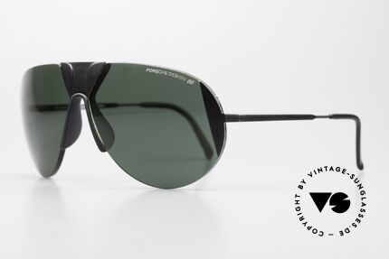 Porsche 5636 90's Men's Aviator Shades, the sun lenses are an integral rim constituent, Made for Men