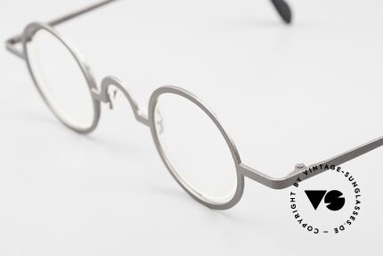 Theo Belgium Coco Rimless Round Glasses 1999, an extraordinary designer piece by THEO BELGIUM, Made for Men and Women