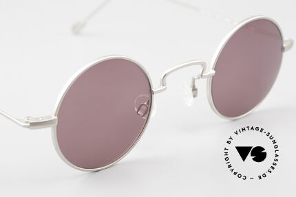 Neostyle Holiday 913 Round Puristic 90s Frame, unworn (like all our rare VINTAGE sunglasses), Made for Men and Women