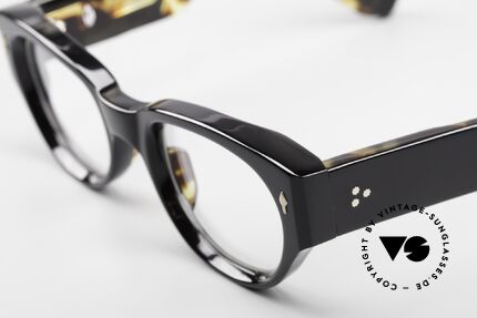 Jacques Marie Mage Altabani Mafia Boss Specs Italian Job, JMM shows that "vintage" is not a question of age!, Made for Men