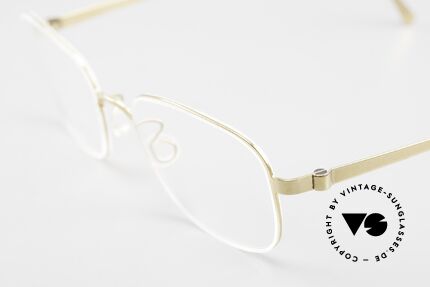 Lindberg 9538 Strip Titanium Classic Glasses Men & Women, bears the predicate "true VINTAGE LINDBERG" for us, Made for Men and Women
