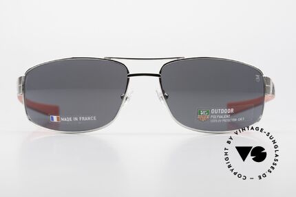 Tag Heuer 0251 Outdoor Men's Shades Luxury Lifestyle, striking men's shades from the "outdoor" collection, Made for Men