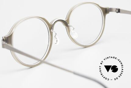 Lindberg 1013 Acetanium Round Designer Specs Panto, unworn designer piece with an original Lindberg case, Made for Men and Women