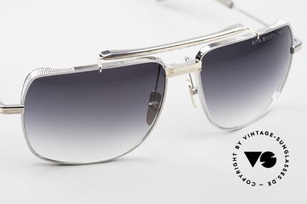 DITA Symeta Type 403 Flight Series Frame Palladium, unworn, with original DITA case and cleaning cloth, Made for Men