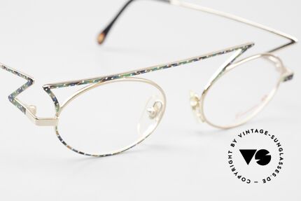 Casanova LC30 ZigZag Frame Flash Design, unworn (like all our artistic vintage Casanova models), Made for Men and Women