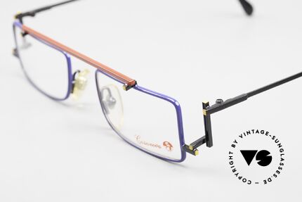 Eyeglass chair online