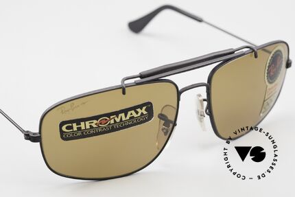 Ray Ban Small Explorer Driving Chromax Fantasees Case, supplied in a case from the Ray-Ban Fantasees series, Made for Men and Women