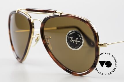 Ray Ban Traditionals Outdoorsman 80's B&L USA Aviator Shades, unworn rarity comes with a new Ray-Ban case, Made for Men Ray Ban Traditionals Outdoorsman 80's B&L USA Aviator Shades, unworn rarity comes with a new Ray-Ban case, Made for Men
