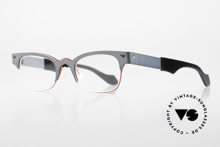 Theo Belgium Trente Unisex Designer Specs, avant-garde eyeglasses for ladies and gentlemen, Made for Men and Women