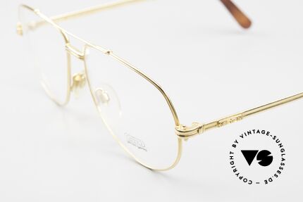 Gerald Genta New Classic 22 Vintage Men's Frame Pilot, Genta also designed LUXURY accessories (like glasses), Made for Men