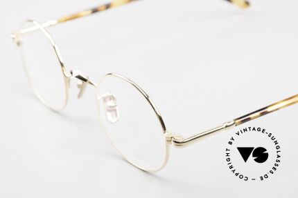 Lunor VA 110 Round Frame Gold Plated, model VA 110 = acetate-metal temples & titanium pads, Made for Men and Women