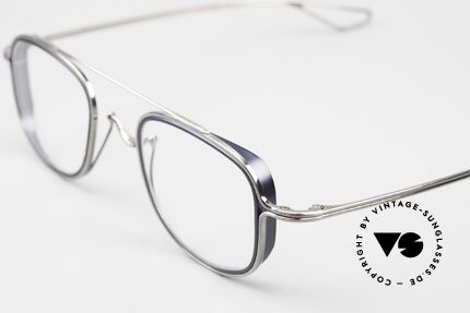 DITA Tessel The Saddle Bridge Rotates, with fine side blinds as a noble detail on the side, Made for Men