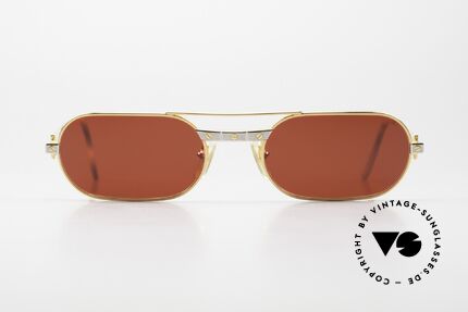 Cartier MUST Santos - M Luxury Sunglasses 3D Red, this pair with the SANTOS decor in M size 55/20, 130, Made for Men and Women Cartier MUST Santos - M Luxury Sunglasses 3D Red, this pair with the SANTOS decor in M size 55/20, 130, Made for Men and Women