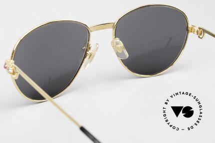 Cartier S Rubis 0,34 ct - M Real Rubies Sunglasses 1980's, NO RETRO fashion, but a rare old Cartier-Original!, Made for Women Cartier S Rubis 0,34 ct - M Real Rubies Sunglasses 1980's, NO RETRO fashion, but a rare old Cartier-Original!, Made for Women