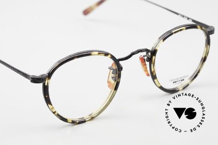 Oliver Peoples MP2 90's Frame Made In Japan, never worn (like all our vintage Oliver Peoples eyewear), Made for Men and Women