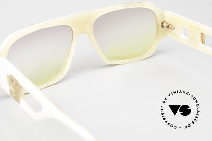 MCM München A2 Buffalo Horn Frame Vintage, reduced to 599,-€ (TINY scratches on the lenses), Made for Men and Women