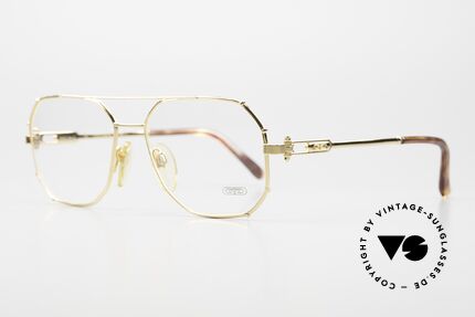Gerald Genta Gold & Gold 01 Extraordinary Luxury Frame, he created the „Grande Sonnerie“ (price: app. $1 Mio.), Made for Men