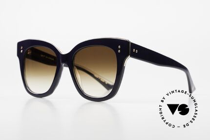 DITA Daytripper Women's Oversized Shades, a real eye-catcher and a brilliant fashion accessory, Made for Women