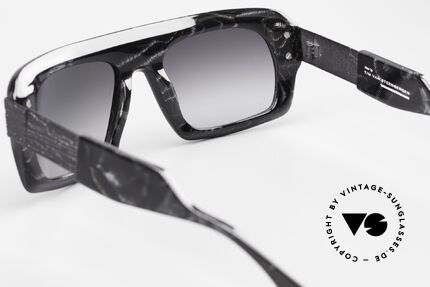 Theo Belgium Oak Shades Of The Trees Series, due to size and shape rather a unisex sunglasses, Made for Men and Women
