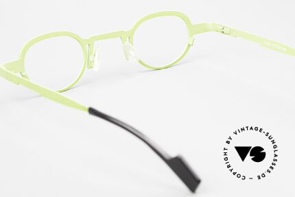 Theo Belgium Max Ladies & Gents Titanium Frame, the frame is NOT varifocal (reading glasses only), Made for Men and Women