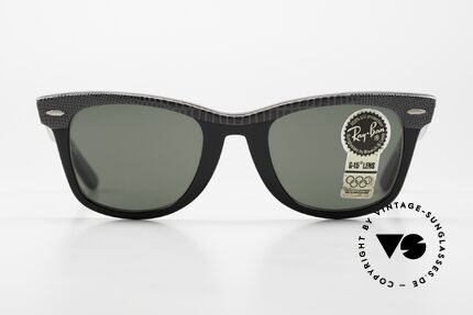 Ray Ban Wayfarer I Limited Leather Sunglasses, ultra rare 80's LIMITED EDITION: Gray Leather!, Made for Men and Women