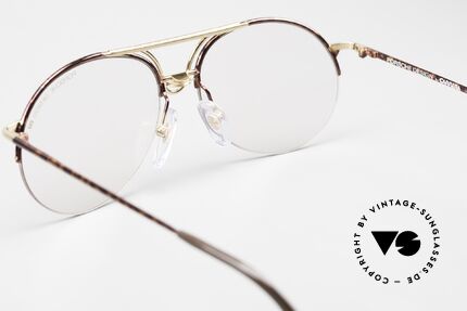 Porsche 5669 Classic Vintage Eyewear, demo lenses can be replaced with lenses of any kind, Made for Men and Women